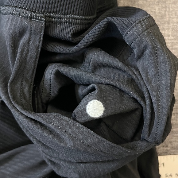 Lululemon Dance Studio Crop II Unlined 20" Pants - Women's Size 4 - Black - Picture 5 of 10